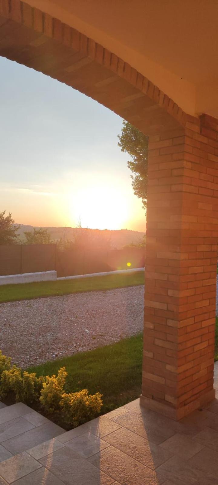 B&B Casa Alysa Tavullia Kültér fotó